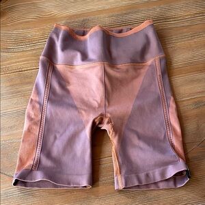 Women's High-Waisted Shorts - Mauve